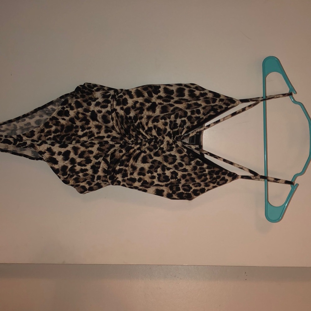 Leopard print Bodysuit